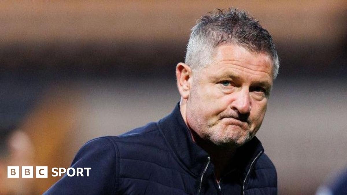 Dundee sack manager Docherty after finishing 10th