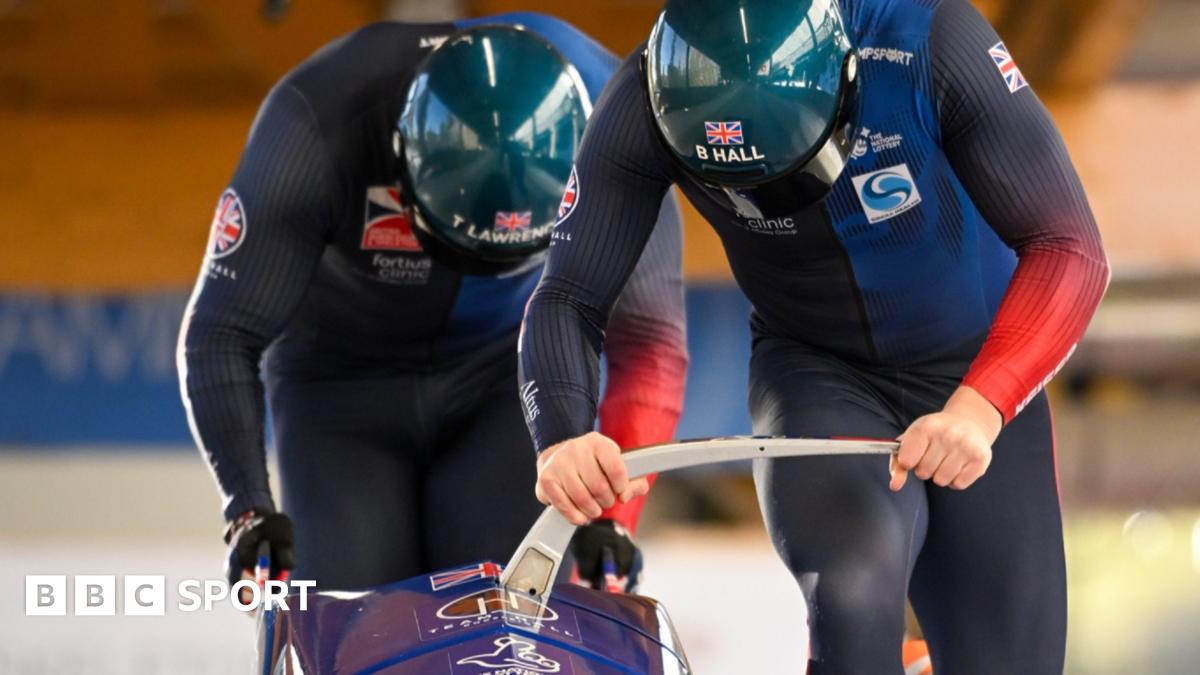 Hall leads GB to World Cup two-man bobsleigh bronze