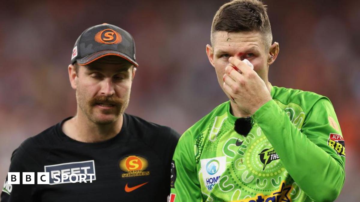 Big Bash League collision: Sydney Thunder’s Cameron Bancroft breaks nose and shoulder