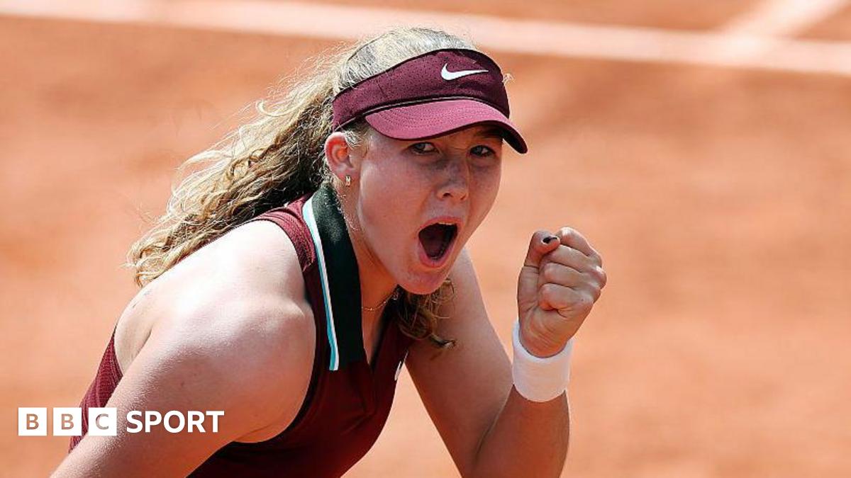 Andreeva thanks fan for 'lucky charm' after win