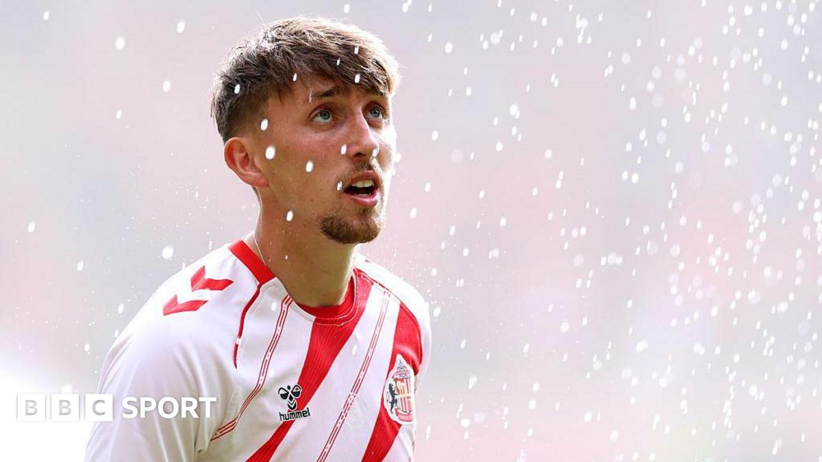 bbc.co.uk - BBC Sport - Sunderland news: Lee Clark on Dan Neil's future