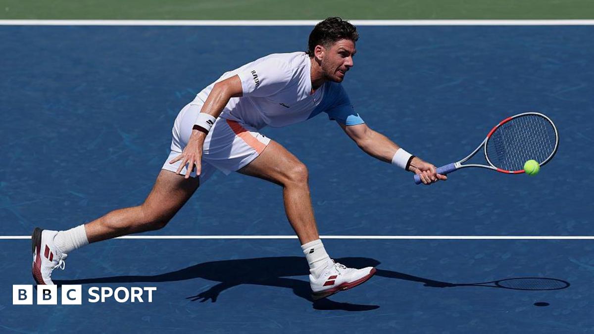 'Nervous' Norrie through after Korda retirement