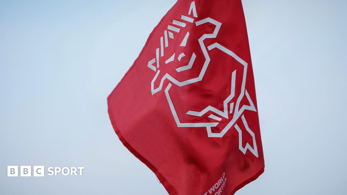 bbc.co.uk - BBC Sport - Lincoln City: BBC Radio Lincolnshire on the latest from pre-season in Spain