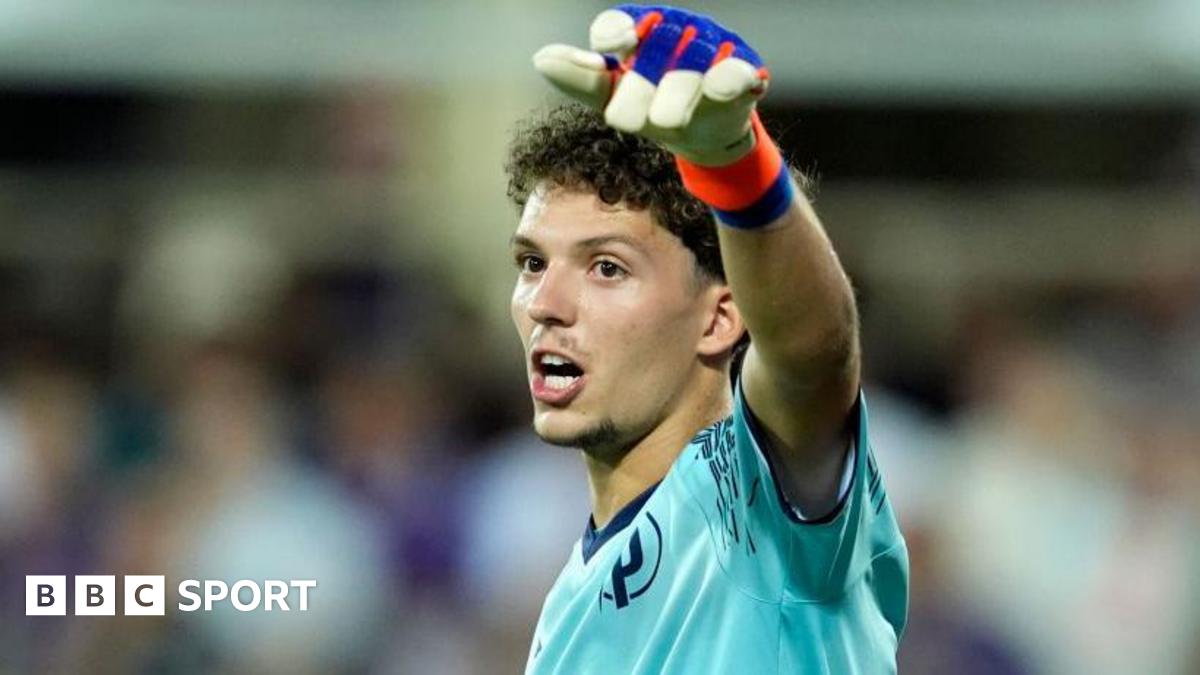 Liverpool Sign Hungarian Goalkeeper Armin Pecsi