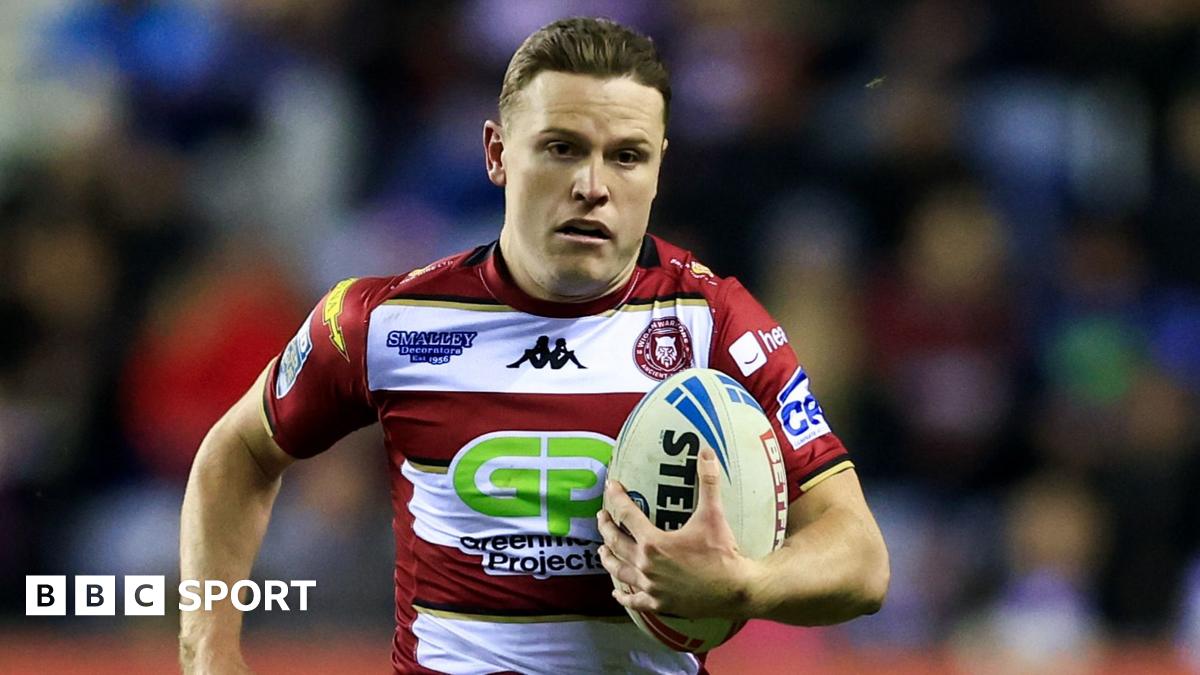 Wigan back on track with dominant win over Hull