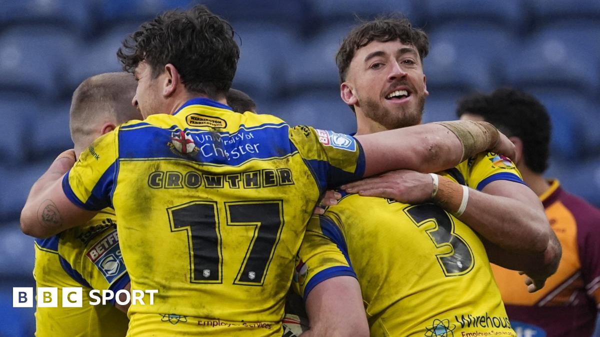 Warrington Wolves Rally to Defeat Huddersfield Giants 20-12