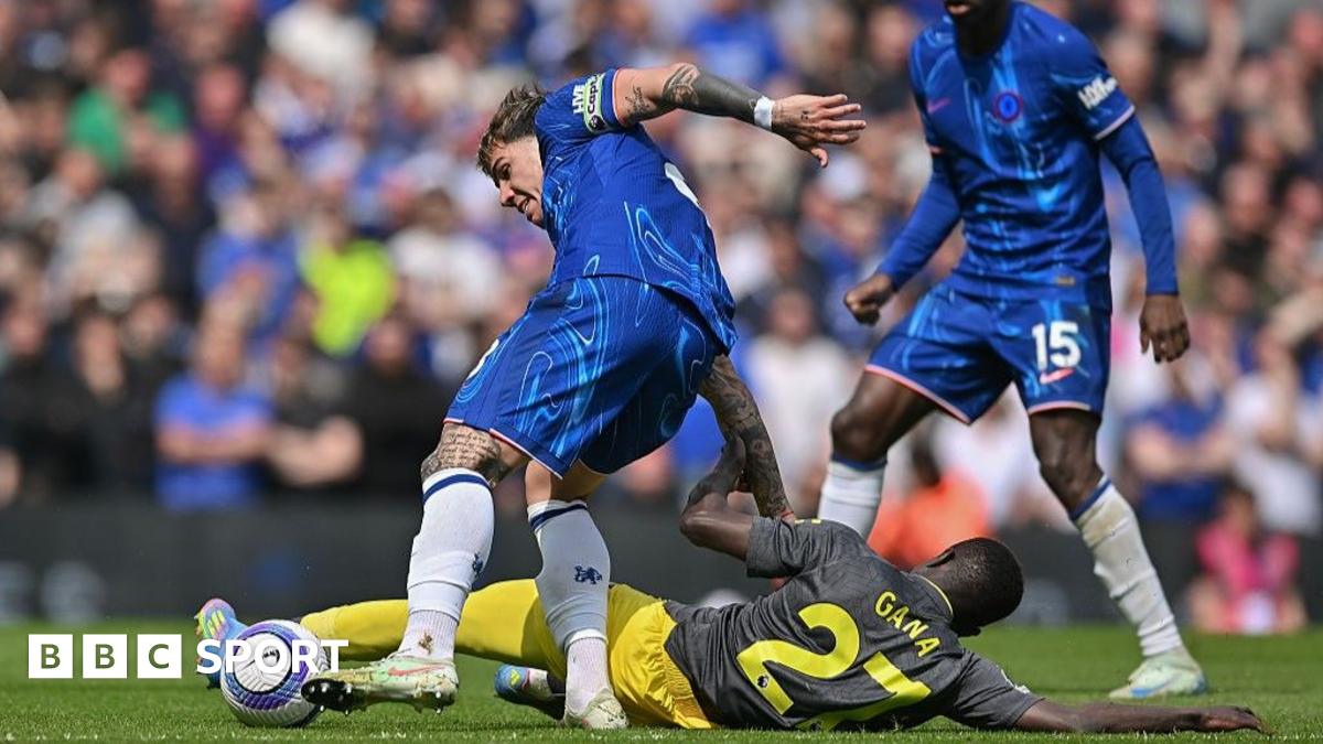 Everton Nears Idrissa Gana Gueye Contract Renewal Amid Paris FC Interest