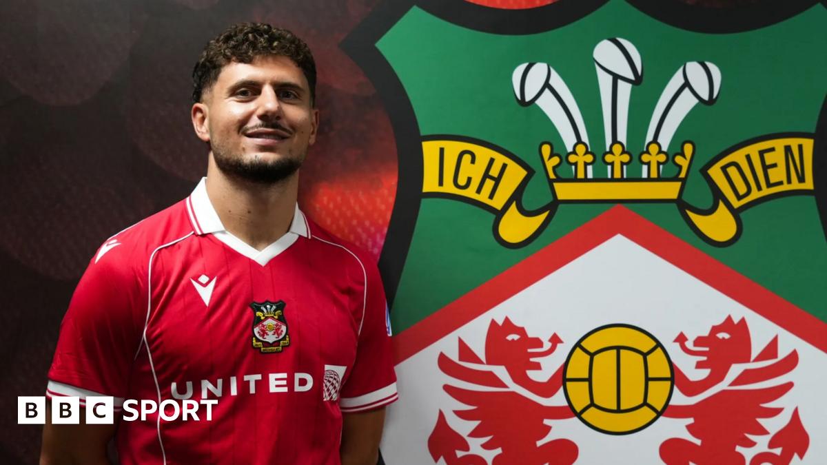 Cacace has seen the Wrexham documentary - now he has the shirt