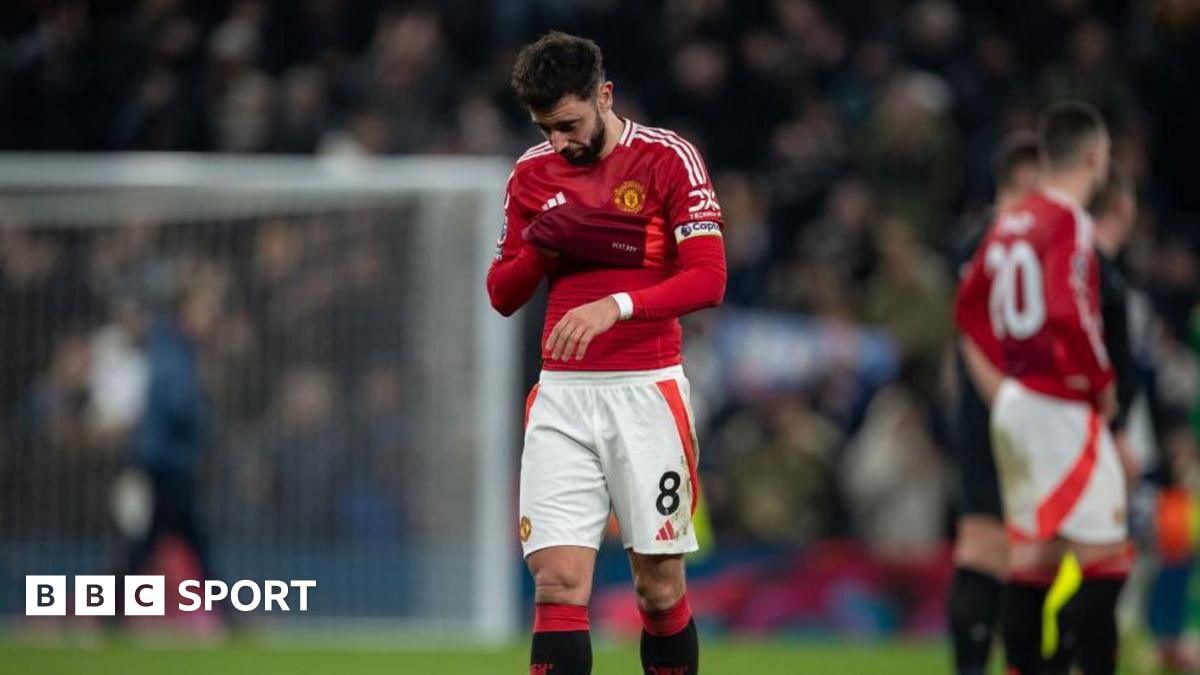 Manchester United drops to 15th after 1-0 loss to Tottenham