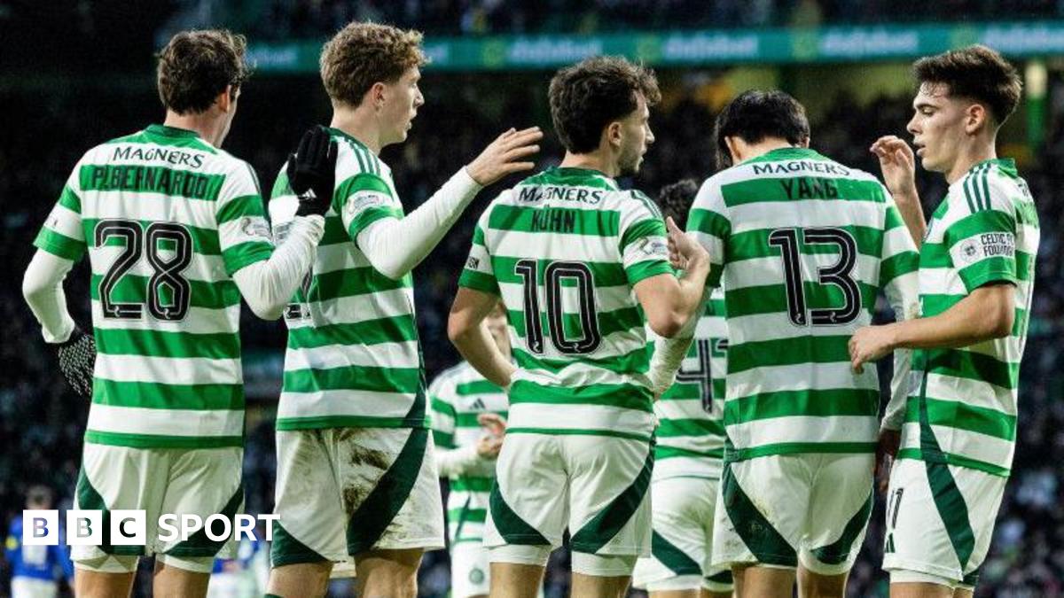 Celtic Beats St Johnstone 4-0, Extends Lead