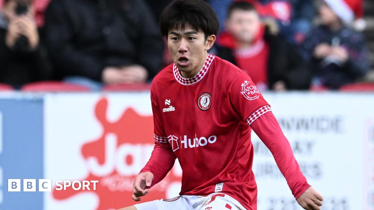 Yu Hirakawa: Bristol City forward called into senior Japan squad