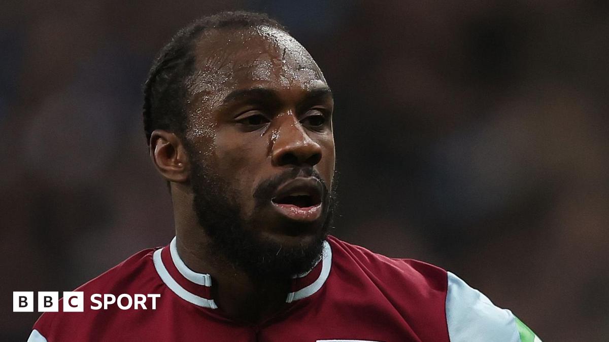 Michail Antonio: West Ham striker ‘stable’ after car crash   BBC.com