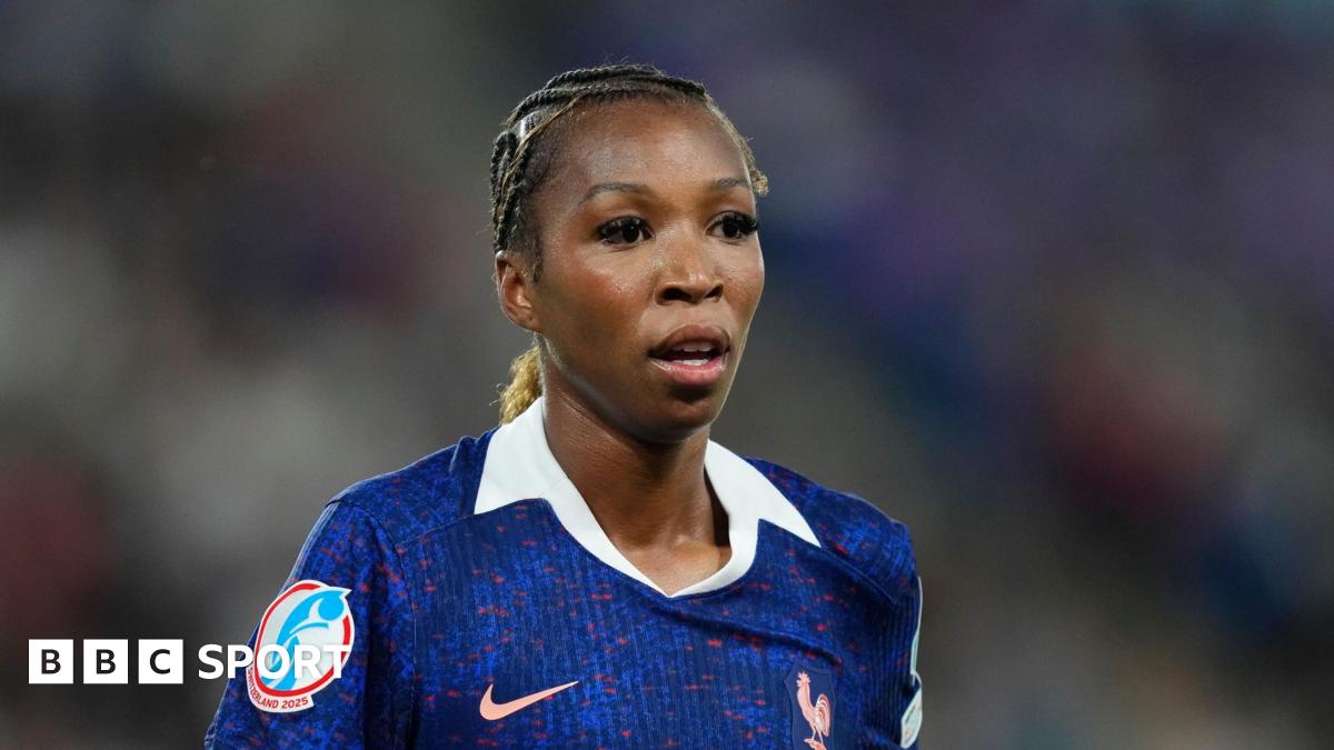 London City in talks to sign France's Geyoro