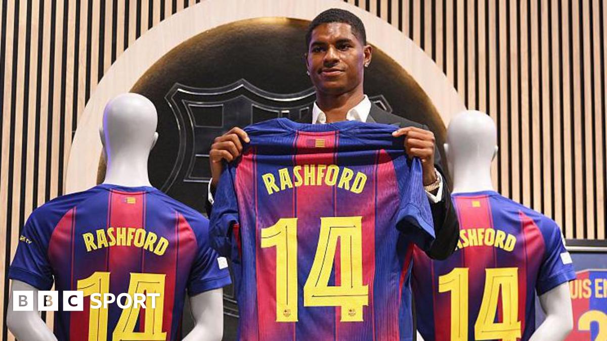 Marcus Rashford: Barcelona sign Manchester United forward on loan - BBC