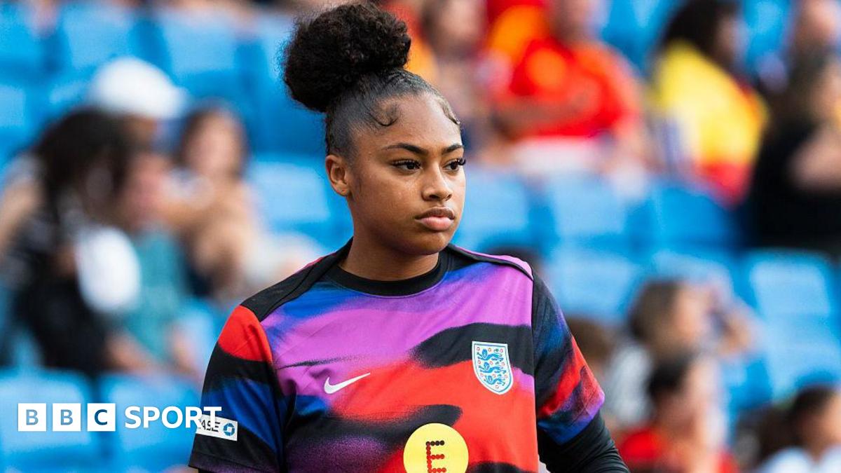 Charges dropped against England goalkeeper Keating