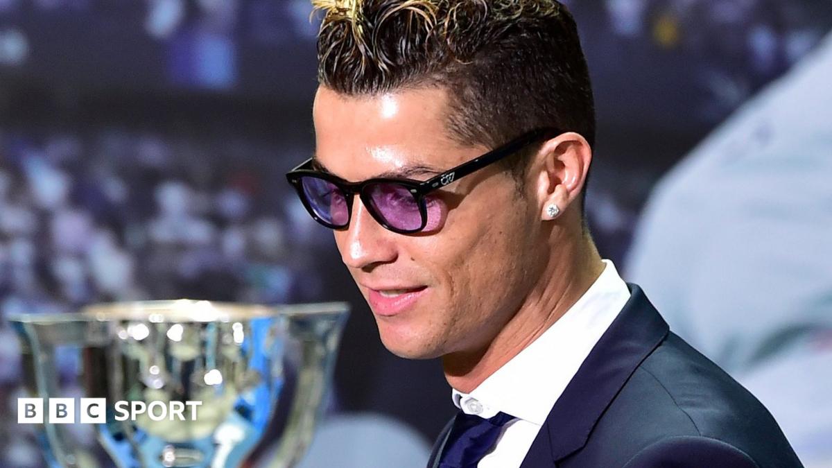 Cristiano Ronaldo Real Madrid Striker Faces Possible Tax Fraud Charges cristiano-ronaldo-real-madrid-striker-faces-possible-tax-fraud-charges