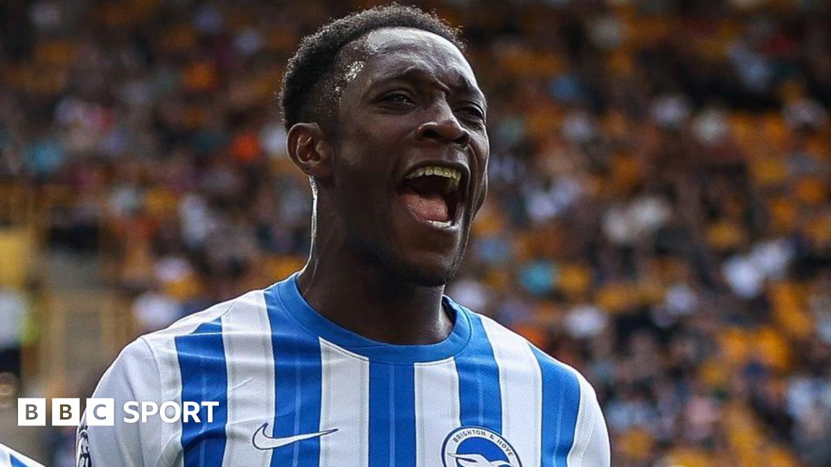 Welbeck ends 17-year wait to hit double figures