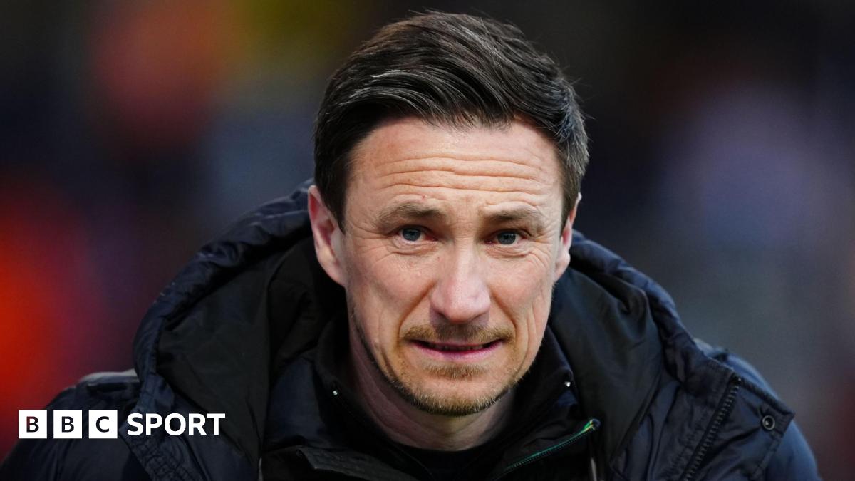 Notts County sack head coach Maynard