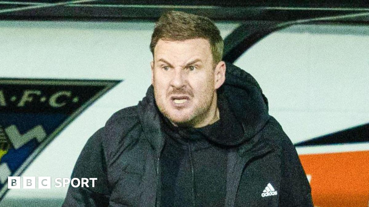 Leven exits Aberdeen after three caretaker stints