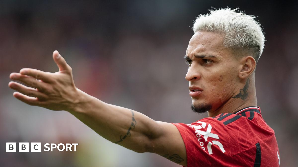 Antony: Man Utd winger has flown back to England and agreed to meet with Greater Manchester Police - BBC Sport Antony: Man Utd... 