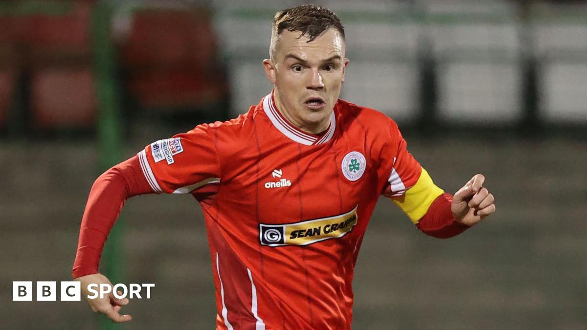 Reds 'won't be taking Carrick lightly' - Hale