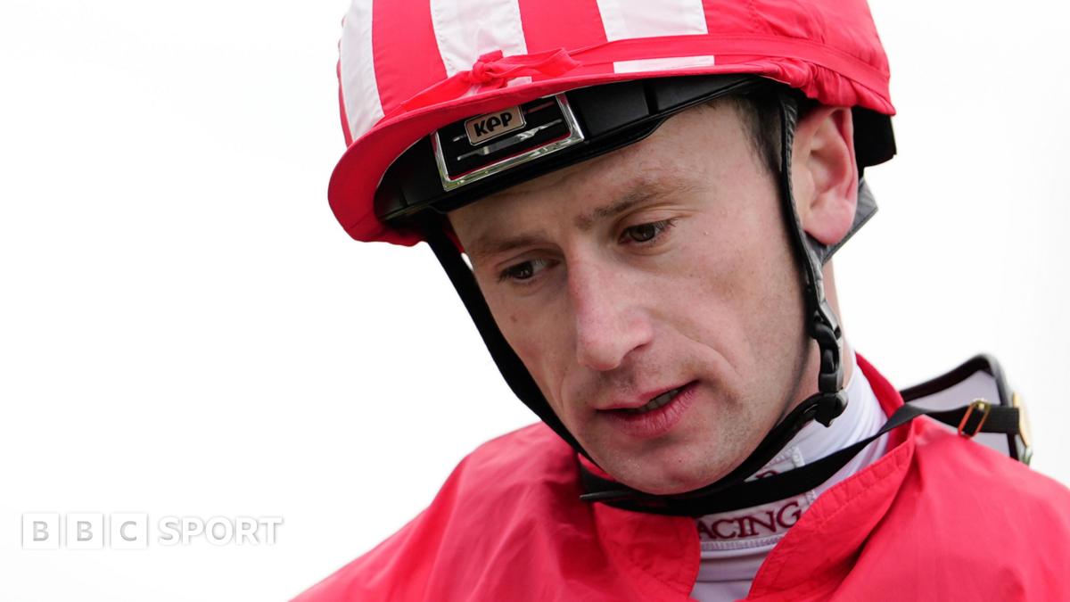 Murphy and Levey banned for breaching whip rules