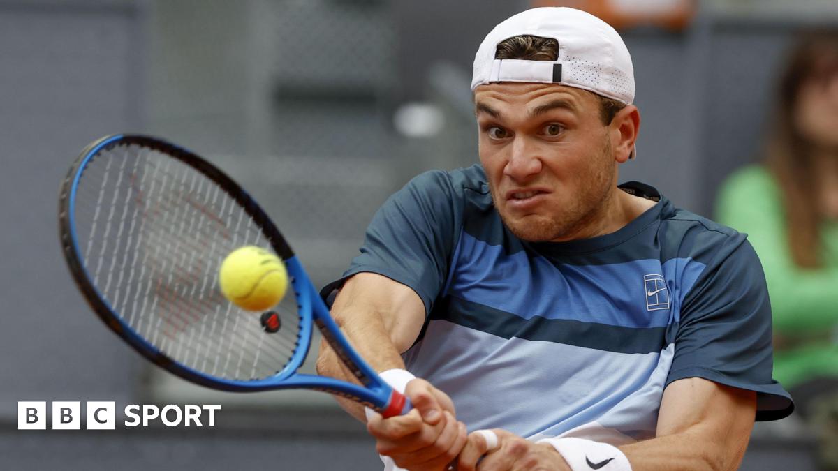 Draper beats Paul to reach Madrid Open last eight