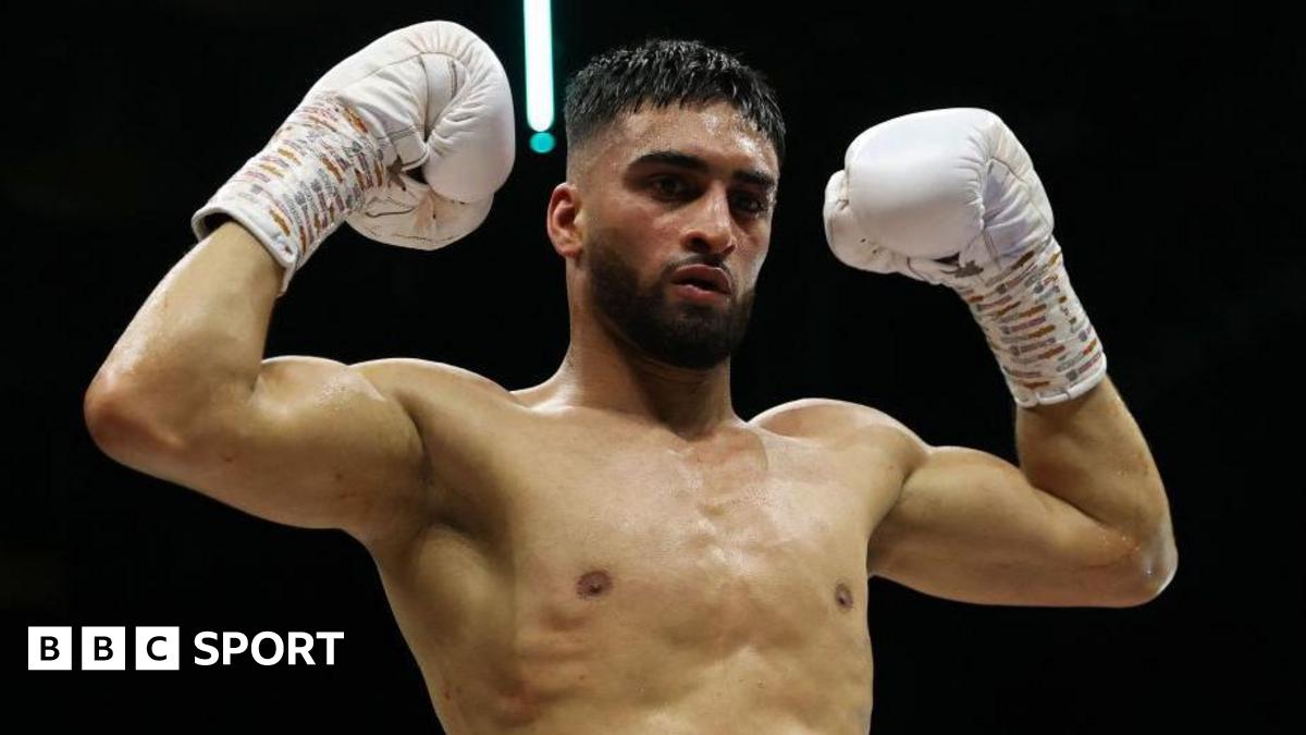 Azim signs new contract extension with Boxxer