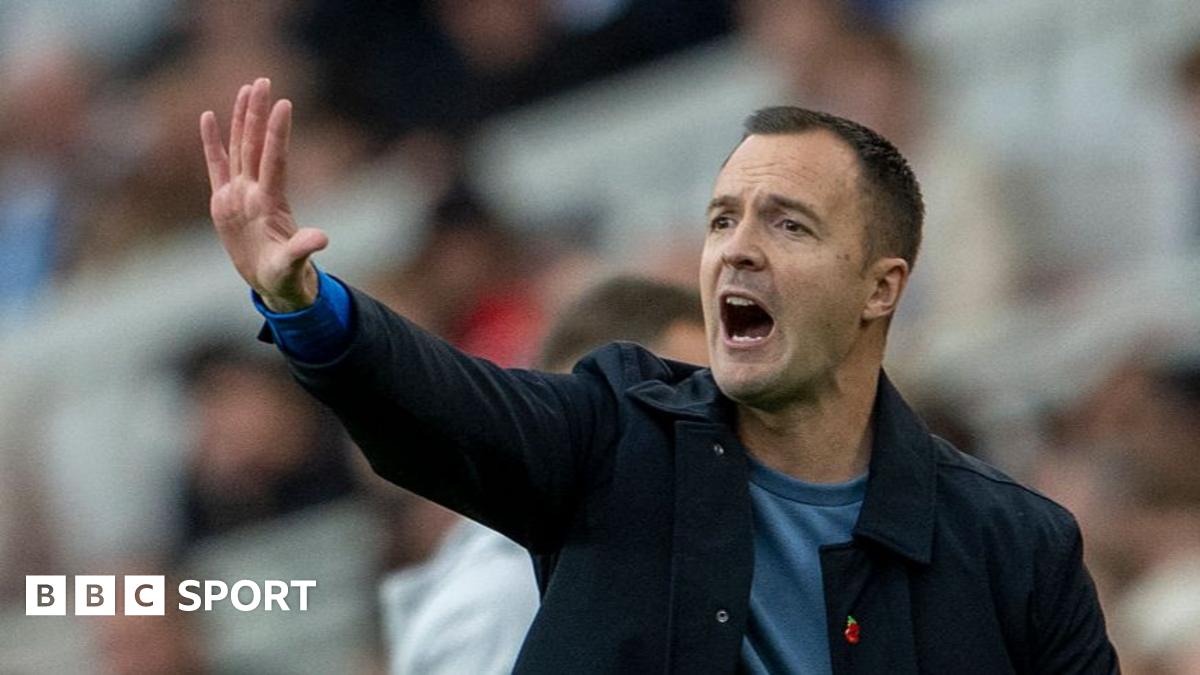 Birmingham City v Norwich City: Chris Davies on Philippe Clement