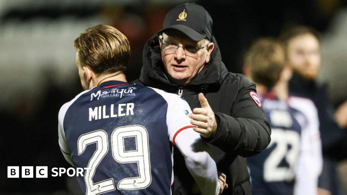 Falkirk will keep 'foot to the floor' in top six bid