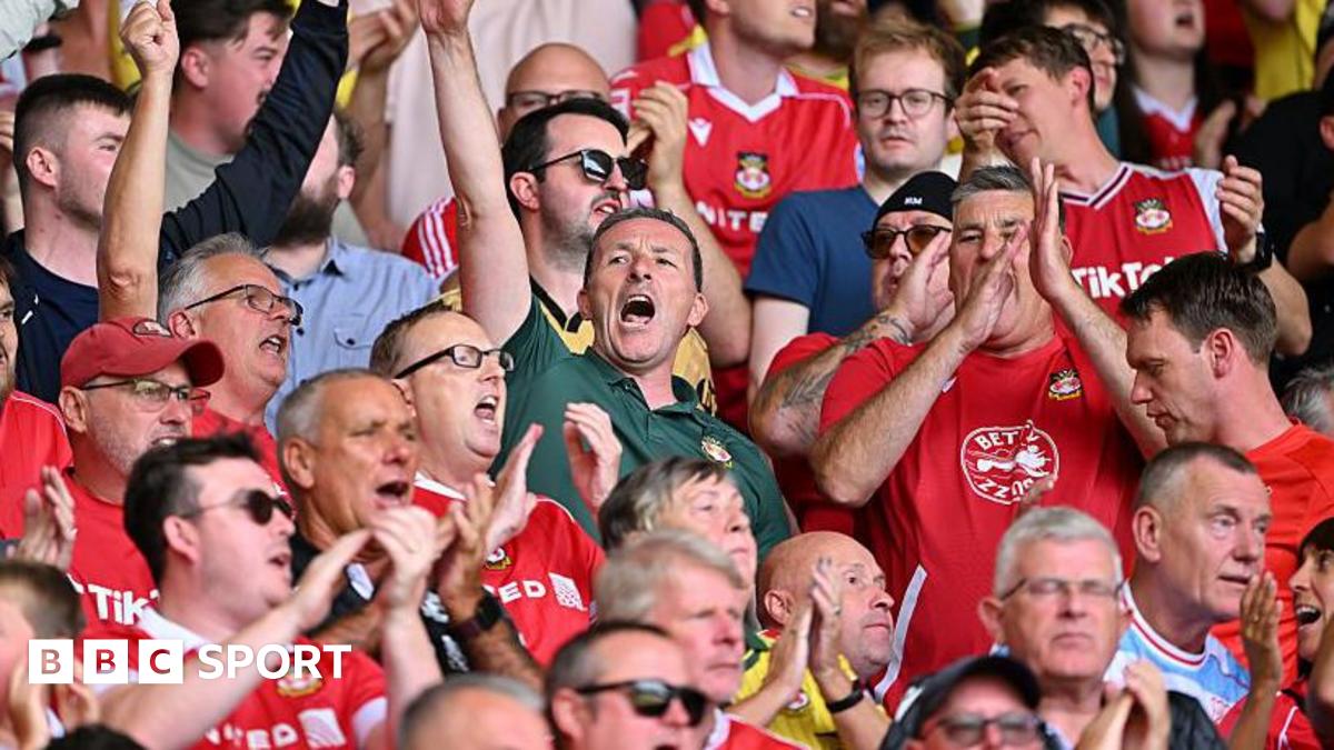 Five miles away from 2019 nadir, Wrexham enjoy proud day despite Saints loss