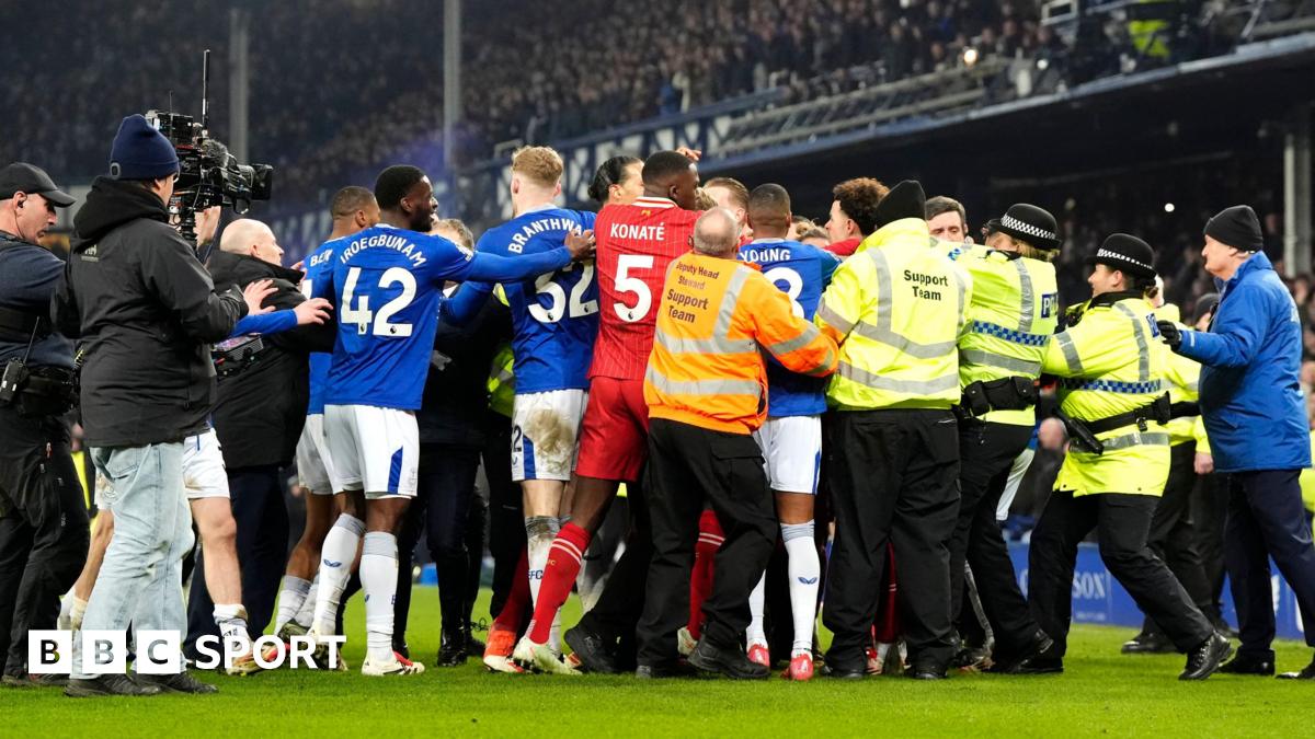 'Doucoure wanted to provoke our fans' - Van Dijk on Goodison 'mayhem'