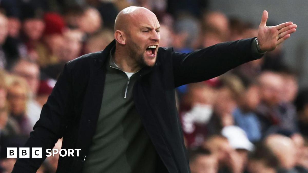 Hearts Secure Injury-Time Win Over Hibs Extend Scottish Premiership Lead Five Points