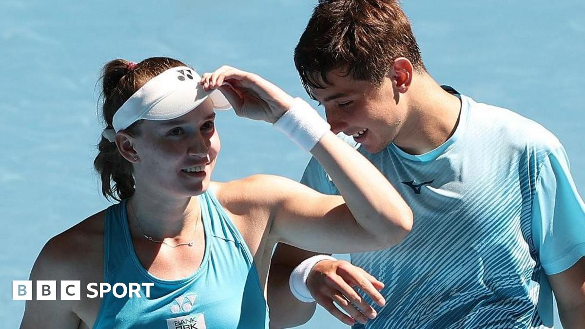 United Cup: Elena Rybakina helps Kazakhstan beat Spain at season-opening tennis tournament