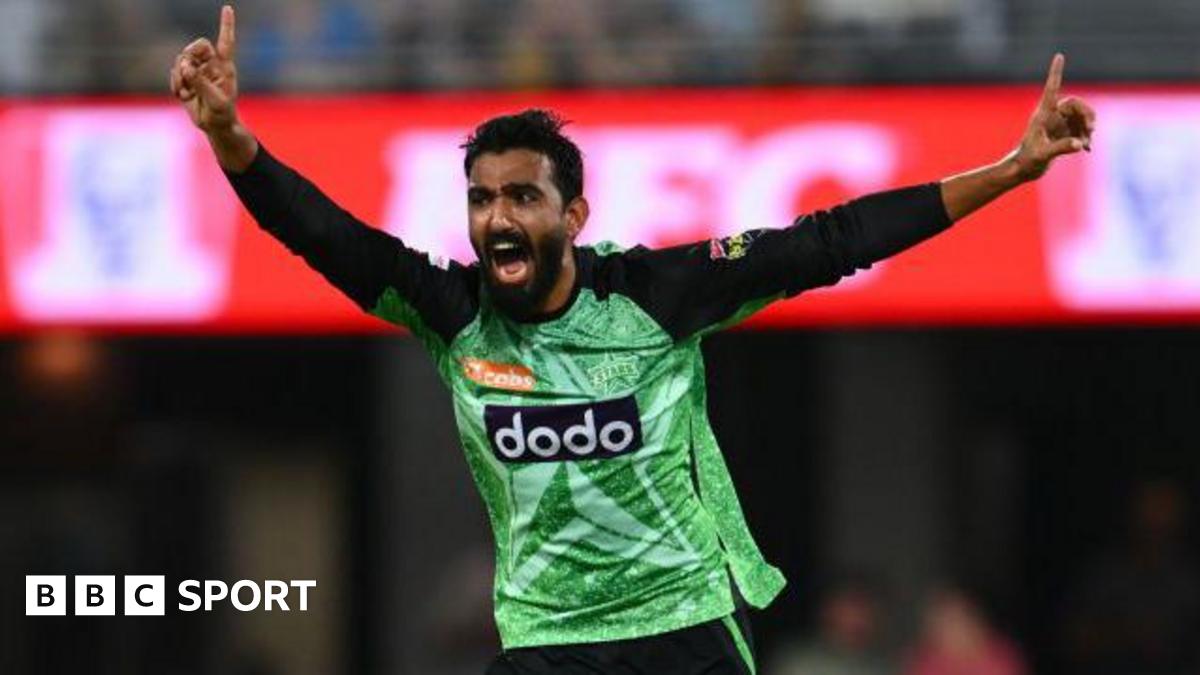 Pakistan Spinner Usama Mir Signs Three-Year Worcestershire Deal