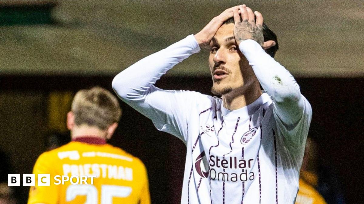 Collum confirms Celtic penalty correct, Hearts denied spot-kick
