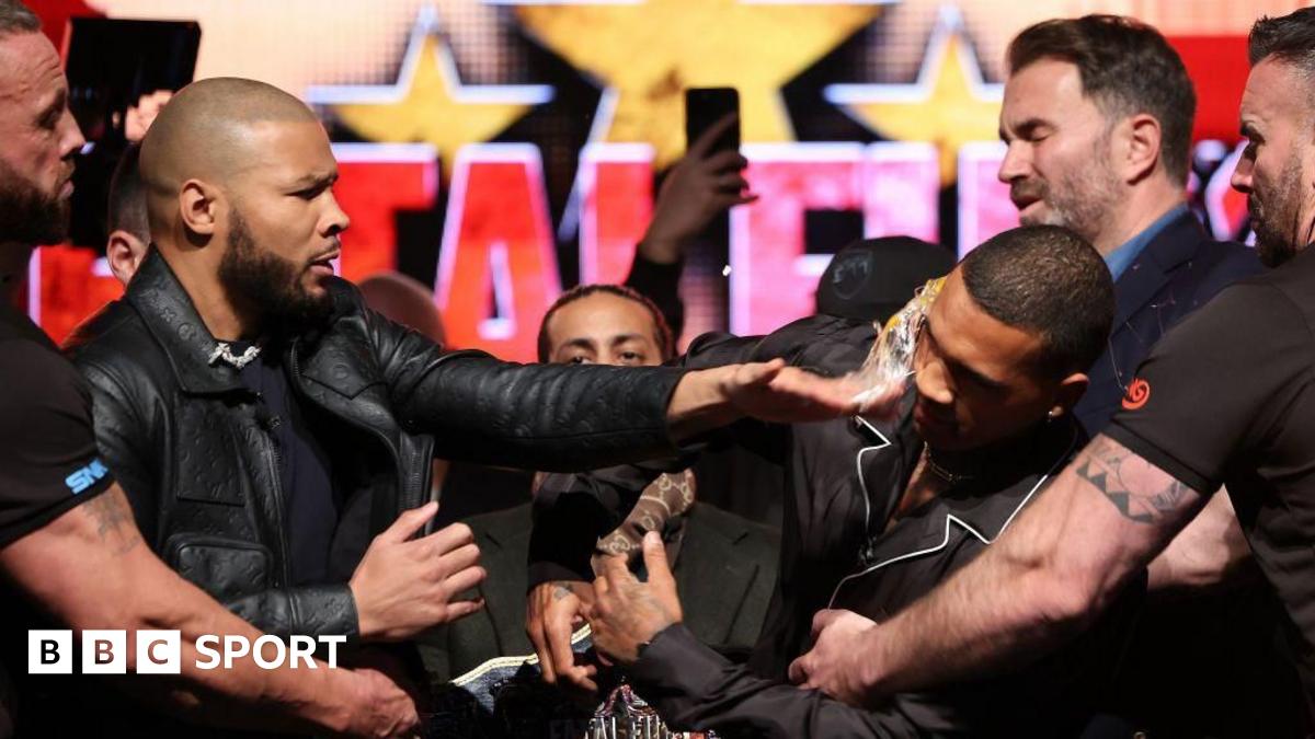 Eubank Jr slaps Benn with egg at chaotic face-off