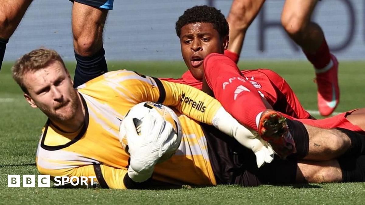 Bain &#39;a rock&#39; who should start for Scotland - Henderson