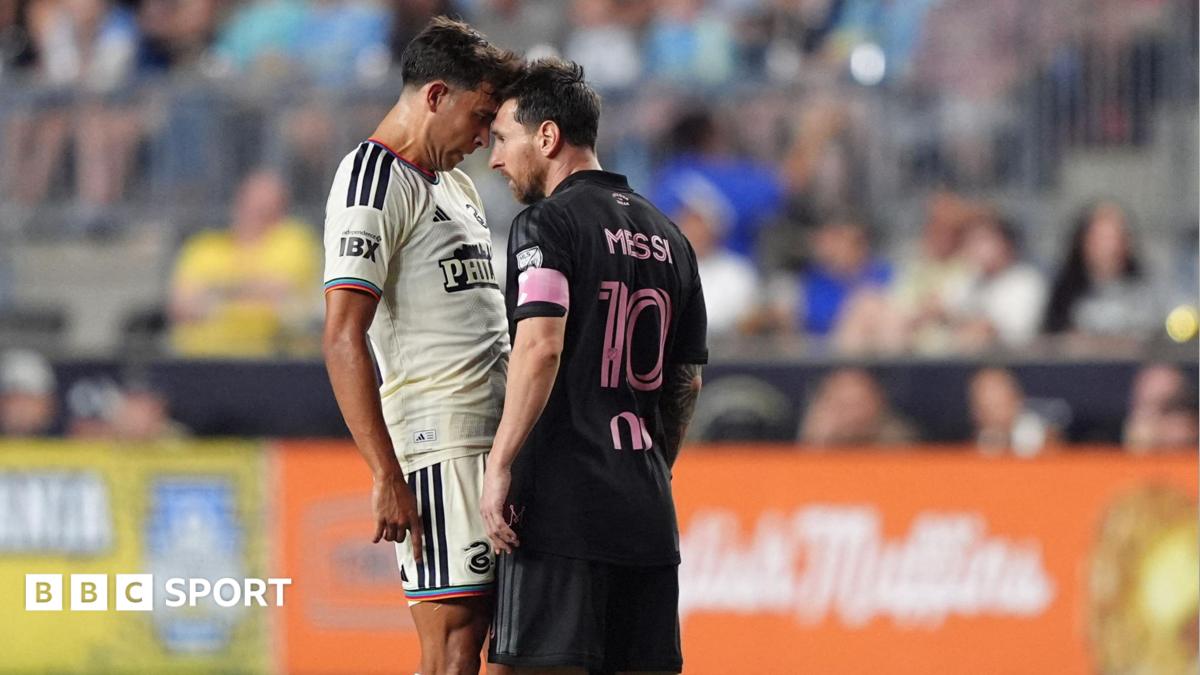 Thumbnail for Messi fined for slapping opponent in MLS game