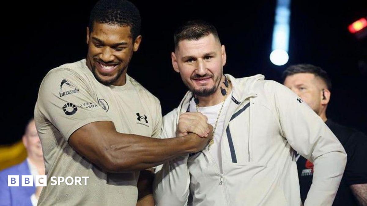 Photo: BBC Anthony Joshua and Kristian Prenga shake hands