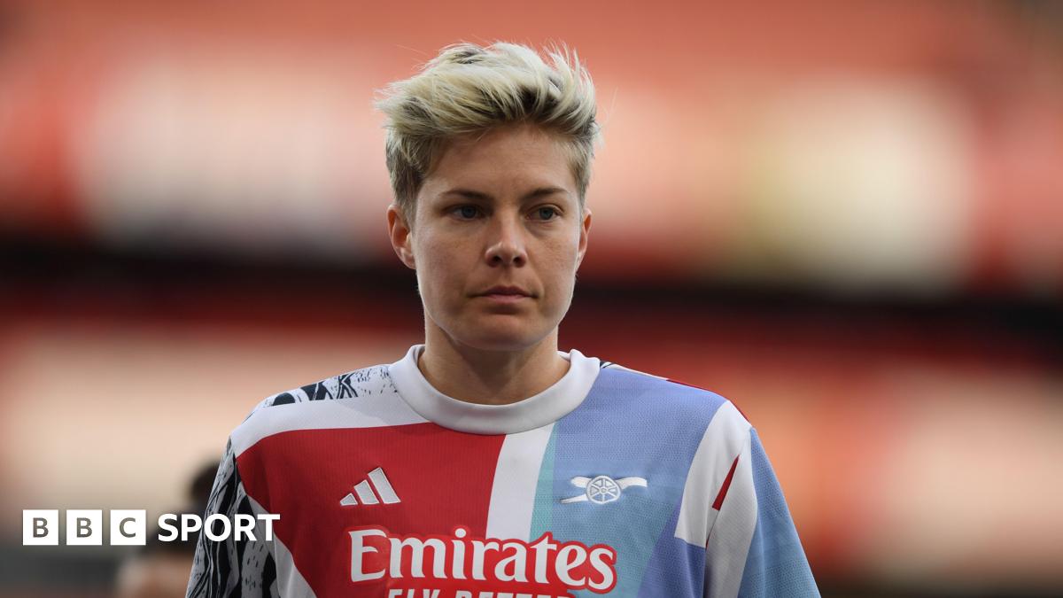 Sweden's Hurtig to leave Arsenal after three years