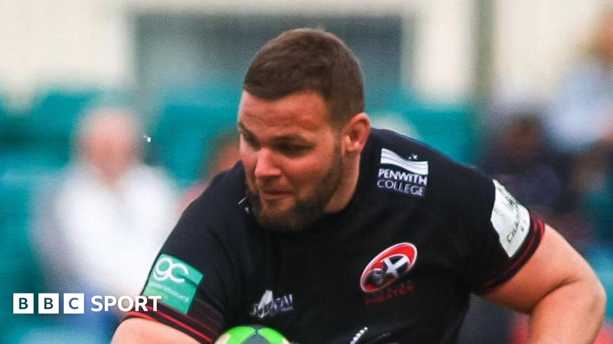 Veteran prop Andrew re-signs for Cornish Pirates
