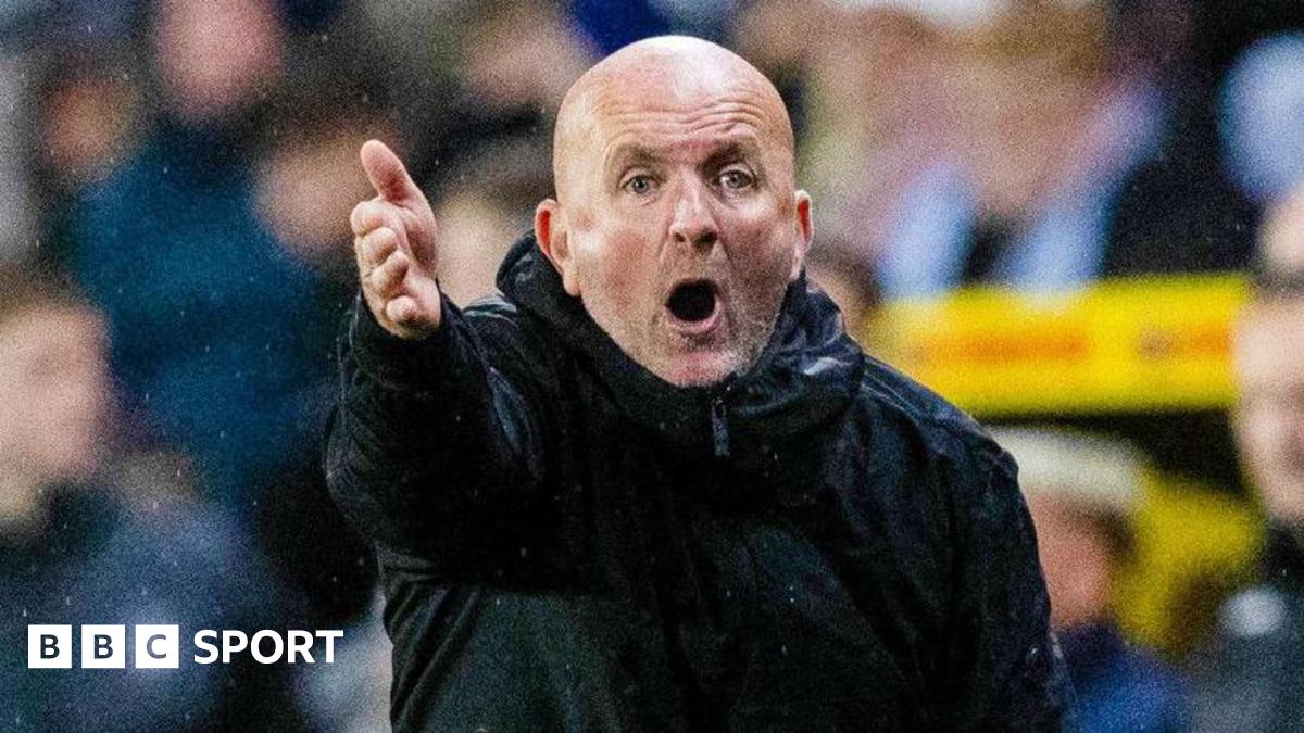 Martindale not keen on Motherwell - watch Falkirk v Livingston live on BBC