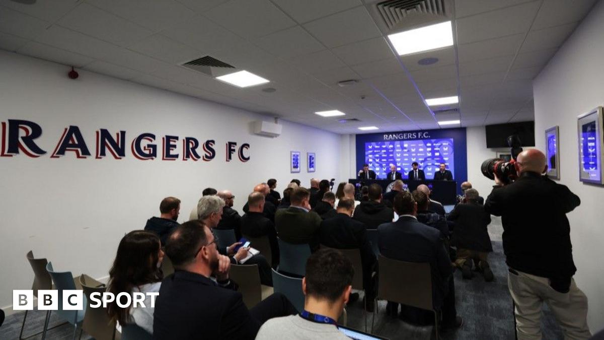 Confidence, courage & a club tie - what did we learn from Martin&#39;s unveiling?