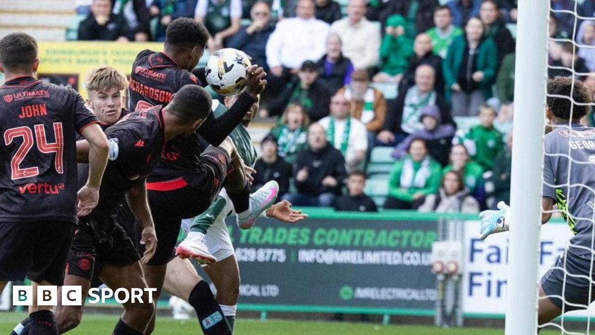 &#39;Almost like a goalkeeper&#39; - Collum on VAR penalty blunder