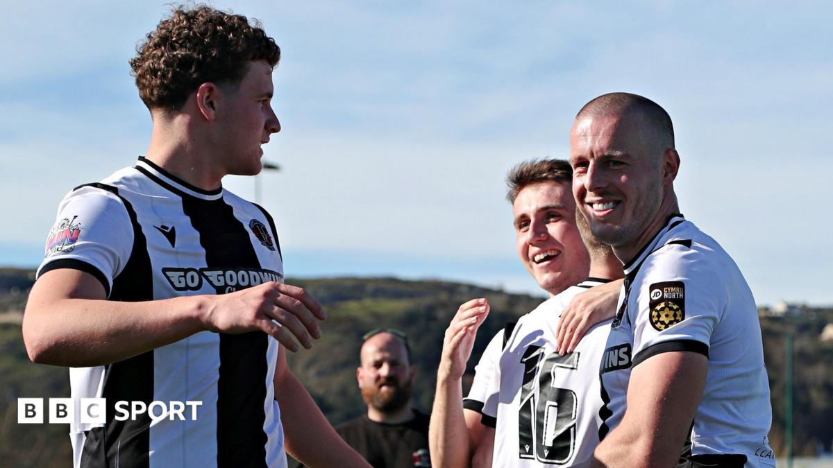 Cymru Premier Llandudno Set For Return After Cymru North Title Win Cymru Premier Llandudno Set For Return After Cymru North Title Win