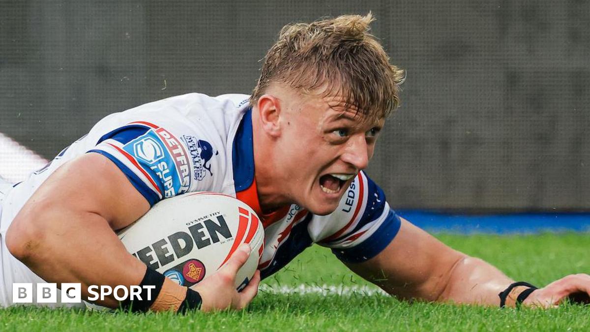 Wakefield dismantle Huddersfield to go sixth