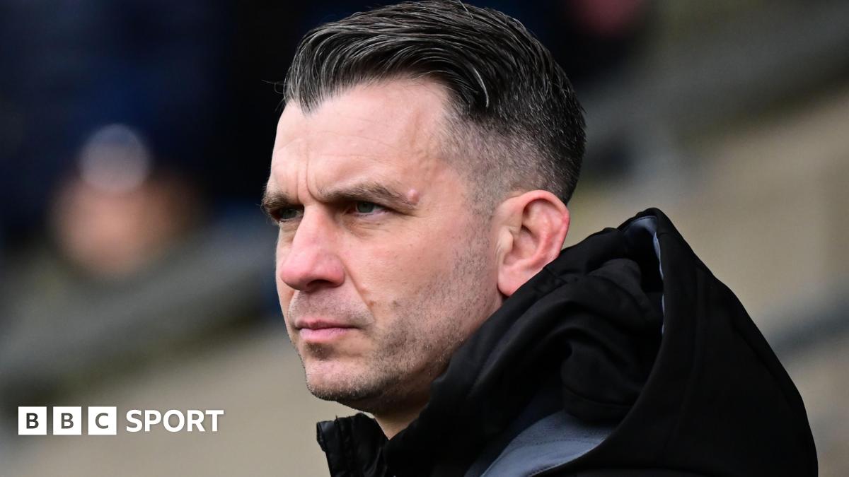 यहां शीर्षक…