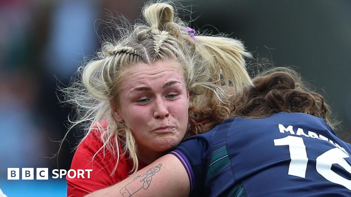 Alex Callender: Wales and Harlequins back-row undergoes surgery