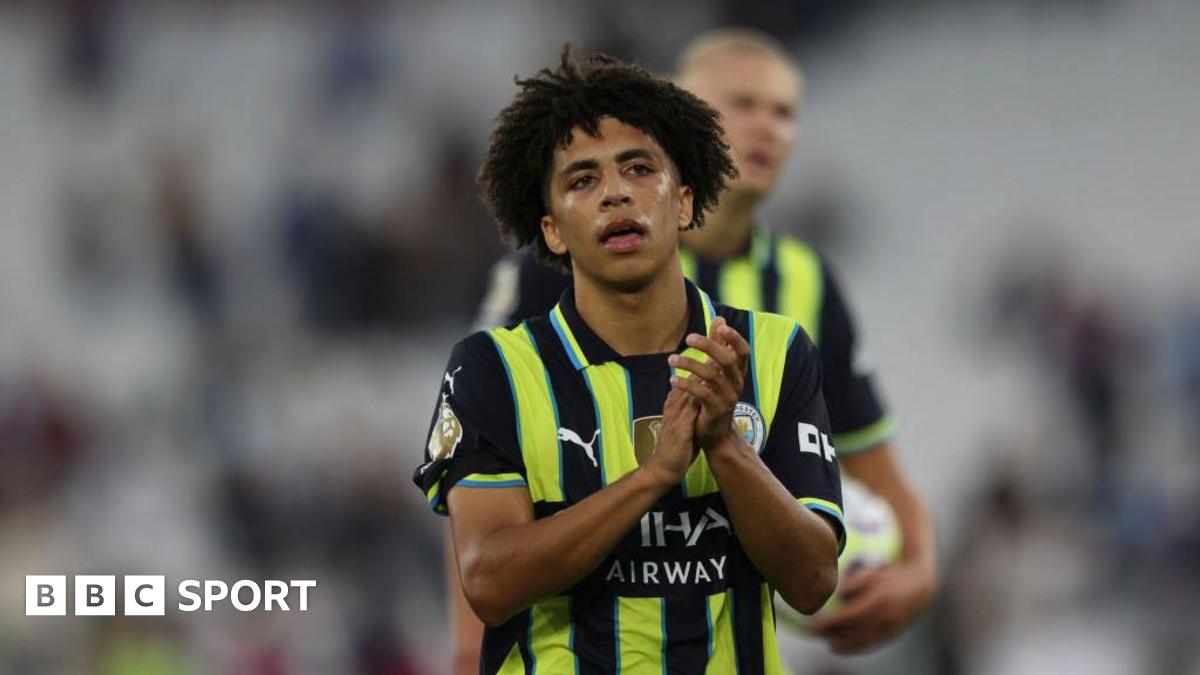 Man City news: Rico Lewis on good start and England call-up - BBC Sport